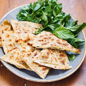 گوزلمه با سیب زمینی (نان مسطح سیب زمینی ترکی)